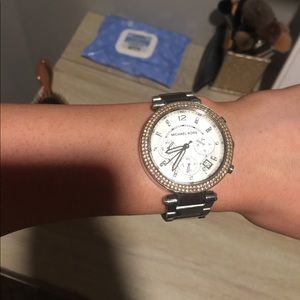 Michael kors silver watch